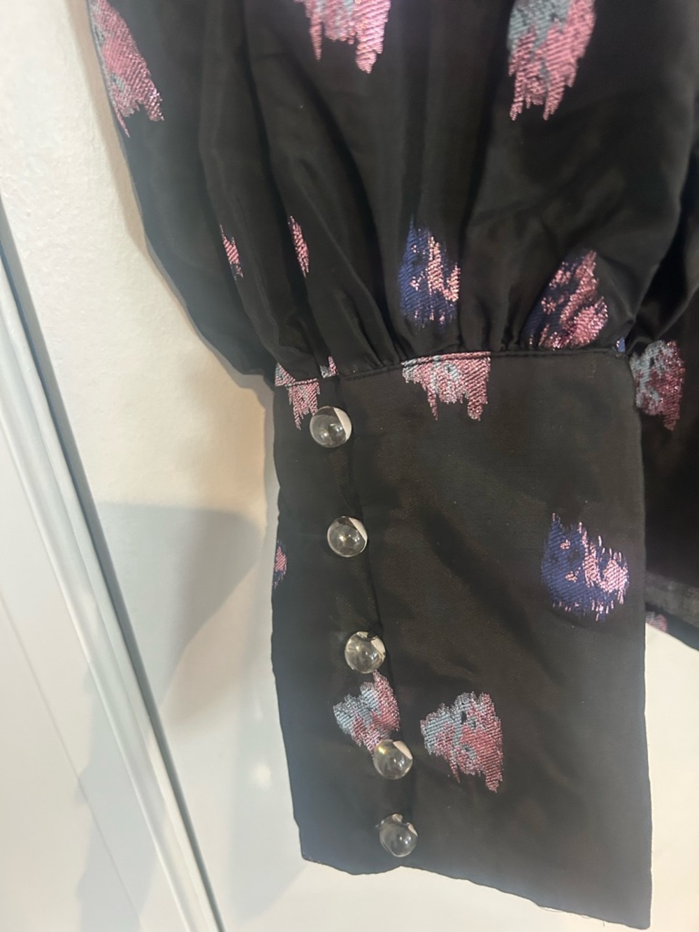 Tuckernuck Black Corrigan Blouse with Pink Metallic Brushstroke Print NWOT - Picture 7 of 7